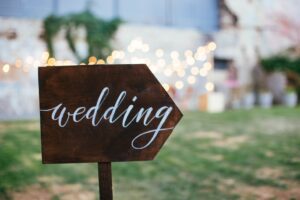 Questions to Ask Your Wedding Venue historic oakland manor